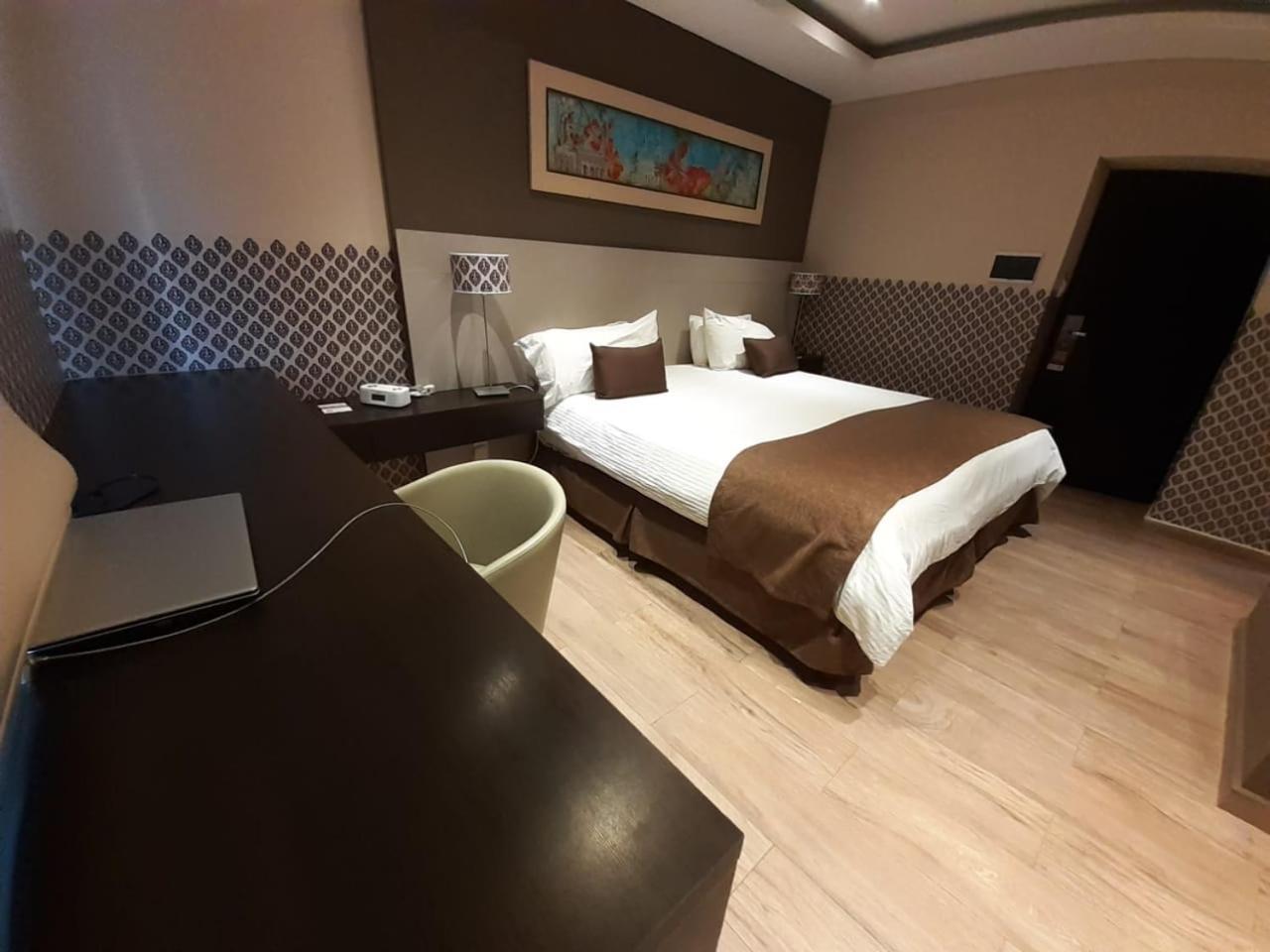 Bagu Grand Crucero Посадас Екстериор снимка